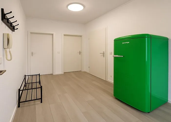 Ideal Fuer Monteure. 3 Mit Kueche, Waschmaschine, Wifi Usw... . Lägenhet